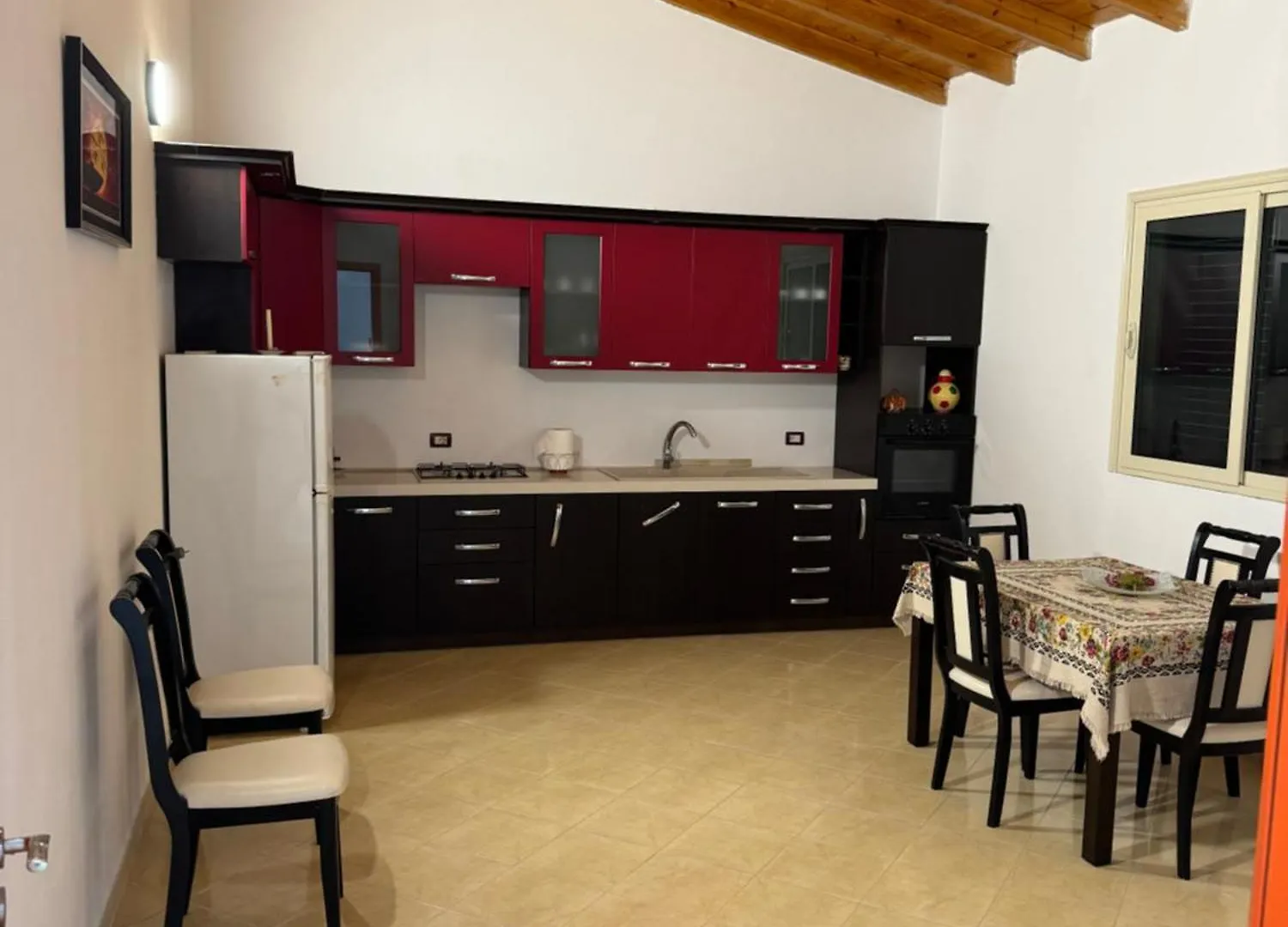 Villa Cepeli Golem  0*, Golem (Tirana) Albania